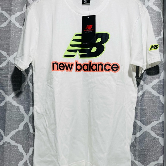 NWT Men’s X-Small New Balance Athletics Psych Varsity Tee In White/Black/Green - Picture 5 of 15
